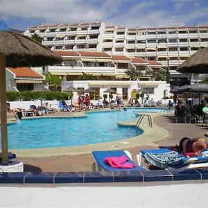 https://garden-city-san-eugenio.tenerifehoteles.net